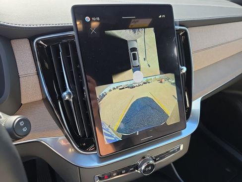 New 2026 Volvo XC90 B5 Plus w/ Protection Package Premier image 20