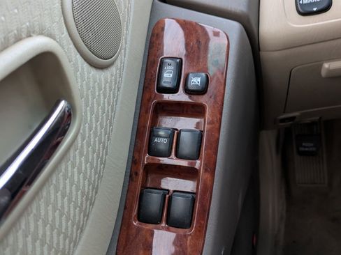 Used 2007 Toyota Highlander V6 AWD/4WD image 24