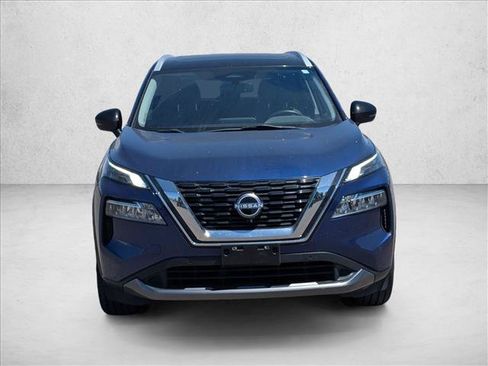 Used 2023 Nissan Rogue SL w/ SL Premium Package FWD image 2