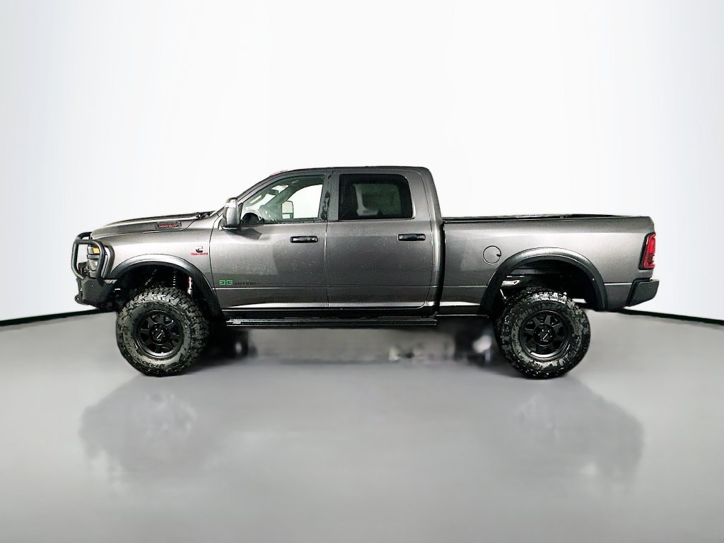 New 2025 RAM 2500 Big Horn AWD/4WD image 4