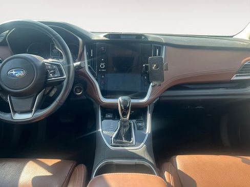 Used 2020 Subaru Outback Touring w/ Popular Package #2 image 10