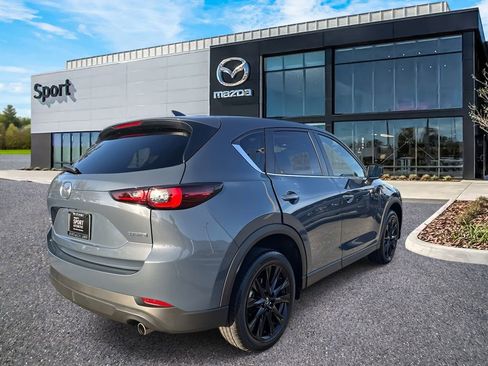 Certified 2022 MAZDA CX-5 Carbon Edition image 4
