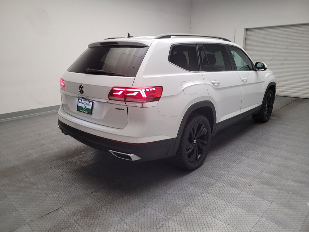 Used 2023 Volkswagen Atlas SE w/ Panoramic Sunroof Package AWD/4WD image 9