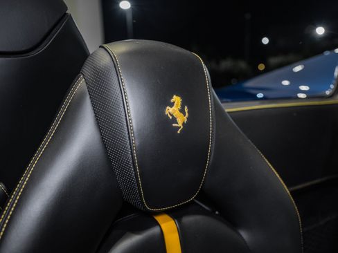 Used 2023 Ferrari F8 Tributo RWD image 47