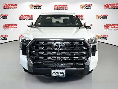 Used 2024 Toyota Tundra Platinum AWD/4WD image 13