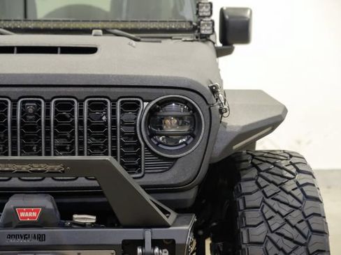 Used 2024 Jeep Wrangler Unlimited Rubicon 392 AWD/4WD image 3