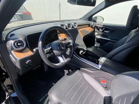 Used 2023 Mercedes-Benz GLC 300 image 7