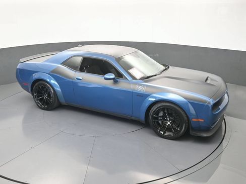 Used 2021 Dodge Challenger R/T Scat Pack RWD image 49