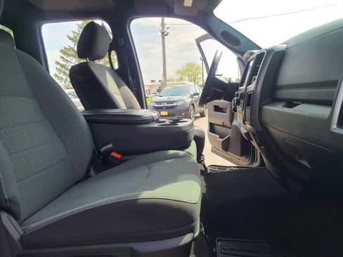 Used 2022 RAM 1500 Classic Warlock w/ Electronics Group AWD/4WD image 19