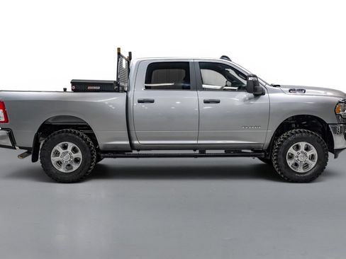 Used 2023 RAM 2500 Big Horn w/ Level 1 Equipment Group AWD/4WD image 5