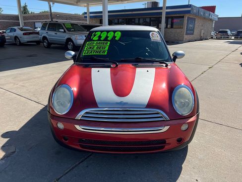 Used 2006 MINI Cooper Hardtop FWD image 2