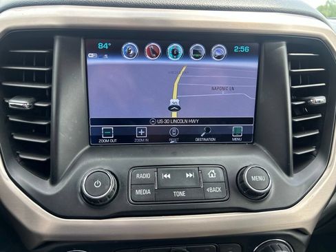 Used 2019 GMC Acadia Denali w/ Technology Package AWD/4WD image 11