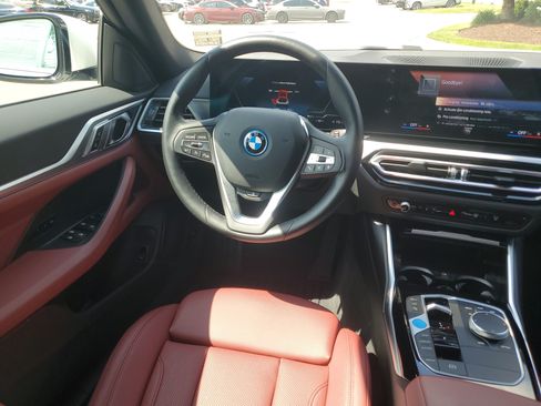 Certified 2023 BMW i4 eDrive35 w/ Premium Package RWD image 24
