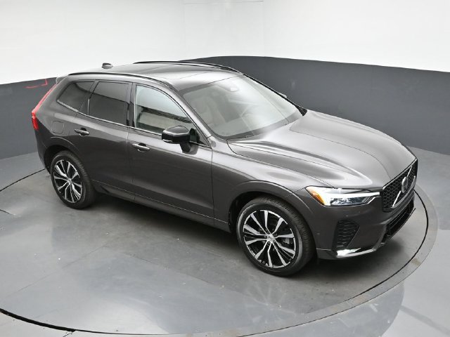 Used 2023 Volvo XC60 B5 Plus w/ Climate Package AWD/4WD image 43