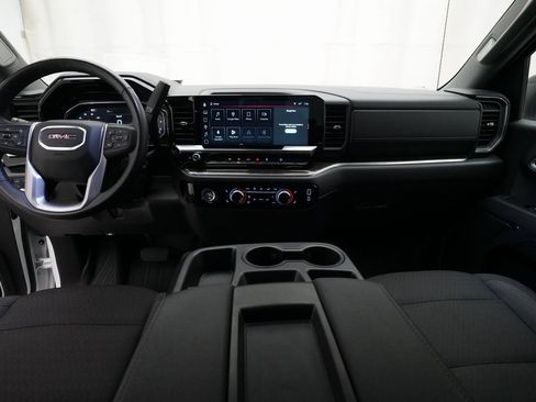 Used 2024 GMC Sierra 1500 Elevation image 5