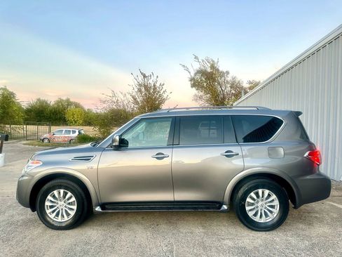 Used 2018 Nissan Armada SV w/ Driver Package image 3