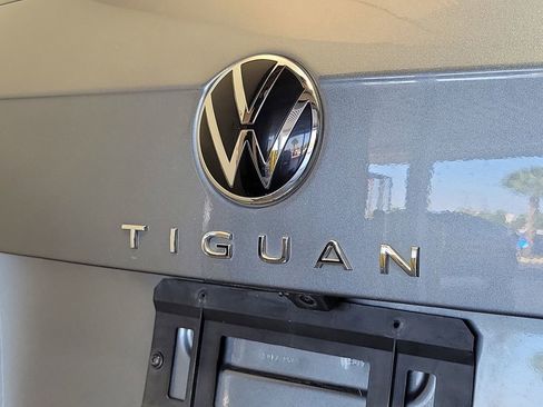 Used 2024 Volkswagen Tiguan S image 7