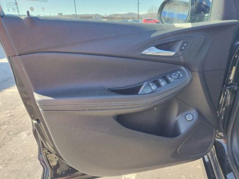 Used 2023 Buick Encore GX Select w/ Sport Touring Package image 30