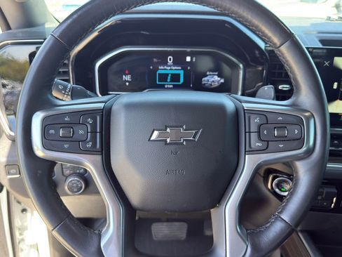 Used 2022 Chevrolet Silverado 1500 RST image 21