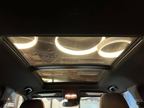 Used 2021 Chevrolet TrailBlazer ACTIV w/ Sun and Liftgate Package image 22