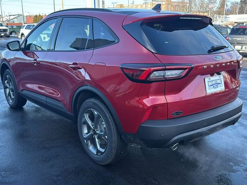 New 2026 Ford Escape ST-Line w/ Tech Pack #1 AWD/4WD image 13