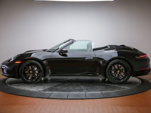 Certified 2023 Porsche 911 Carrera RWD image 2
