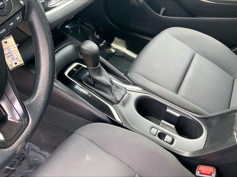 Used 2024 Toyota Corolla LE FWD image 22