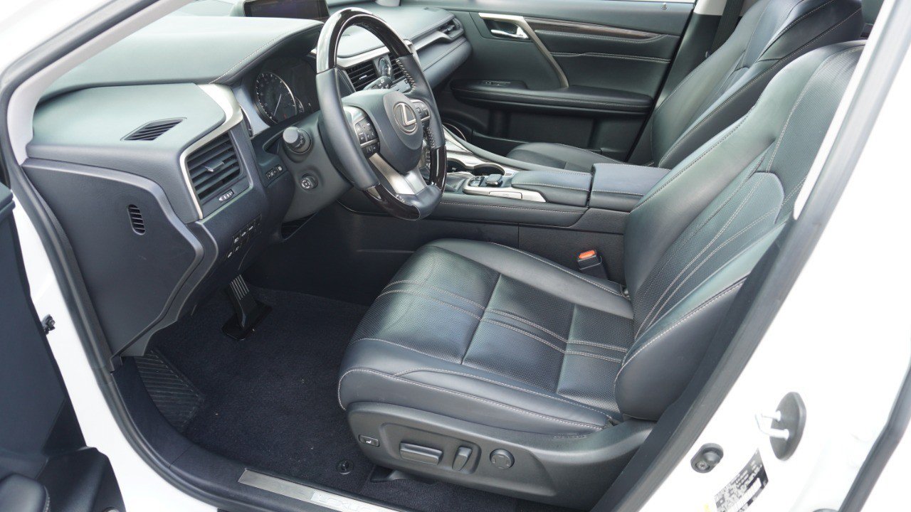 Used 2019 Lexus RX 350L Luxury w/ Accessory Package AWD/4WD image 13