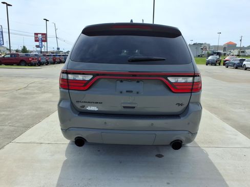 Used 2022 Dodge Durango R/T w/ Blacktop Package AWD/4WD image 4