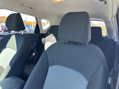 Used 2023 Kia Soul LX w/ LX Technology Package image 15