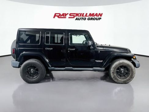 Used 2011 Jeep Wrangler Unlimited Sport AWD/4WD image 8