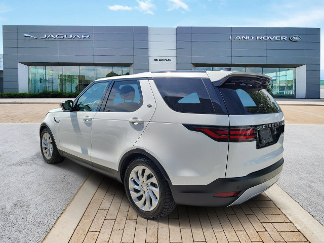 Used 2024 Land Rover Discovery S AWD/4WD image 7