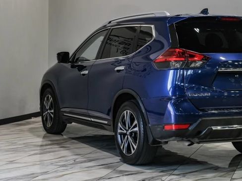 Used 2017 Nissan Rogue SL w/ SL Premium Package FWD image 14