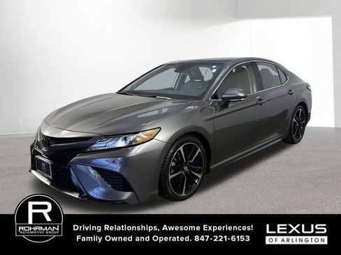 Used 2019 Toyota Camry XSE FWD image 1