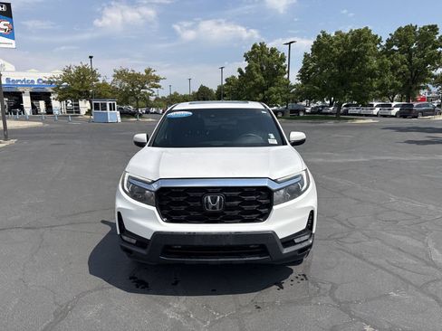 Certified 2023 Honda Passport EX-L image 2