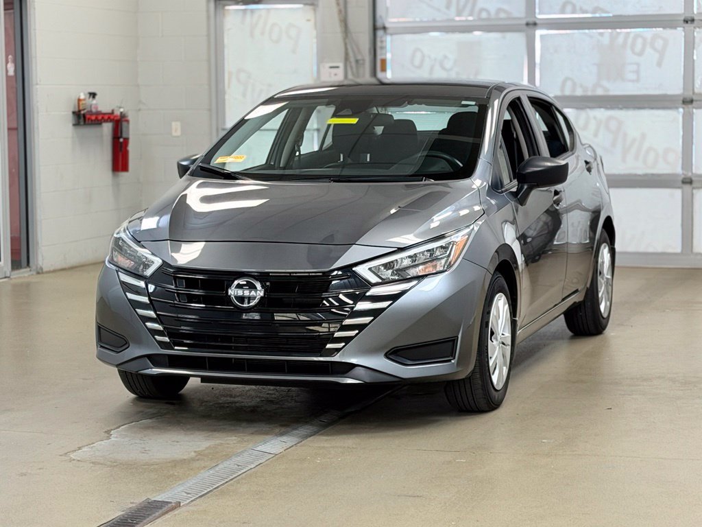 Used 2025 Nissan Versa S w/ Trunk Package FWD image 3