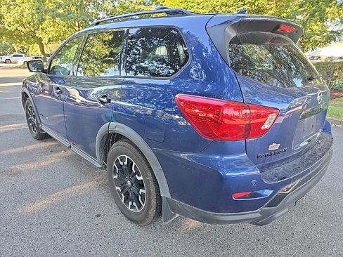 Used 2019 Nissan Pathfinder SL AWD/4WD image 6
