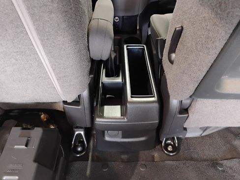 Used 2019 Nissan NV200 S FWD image 20