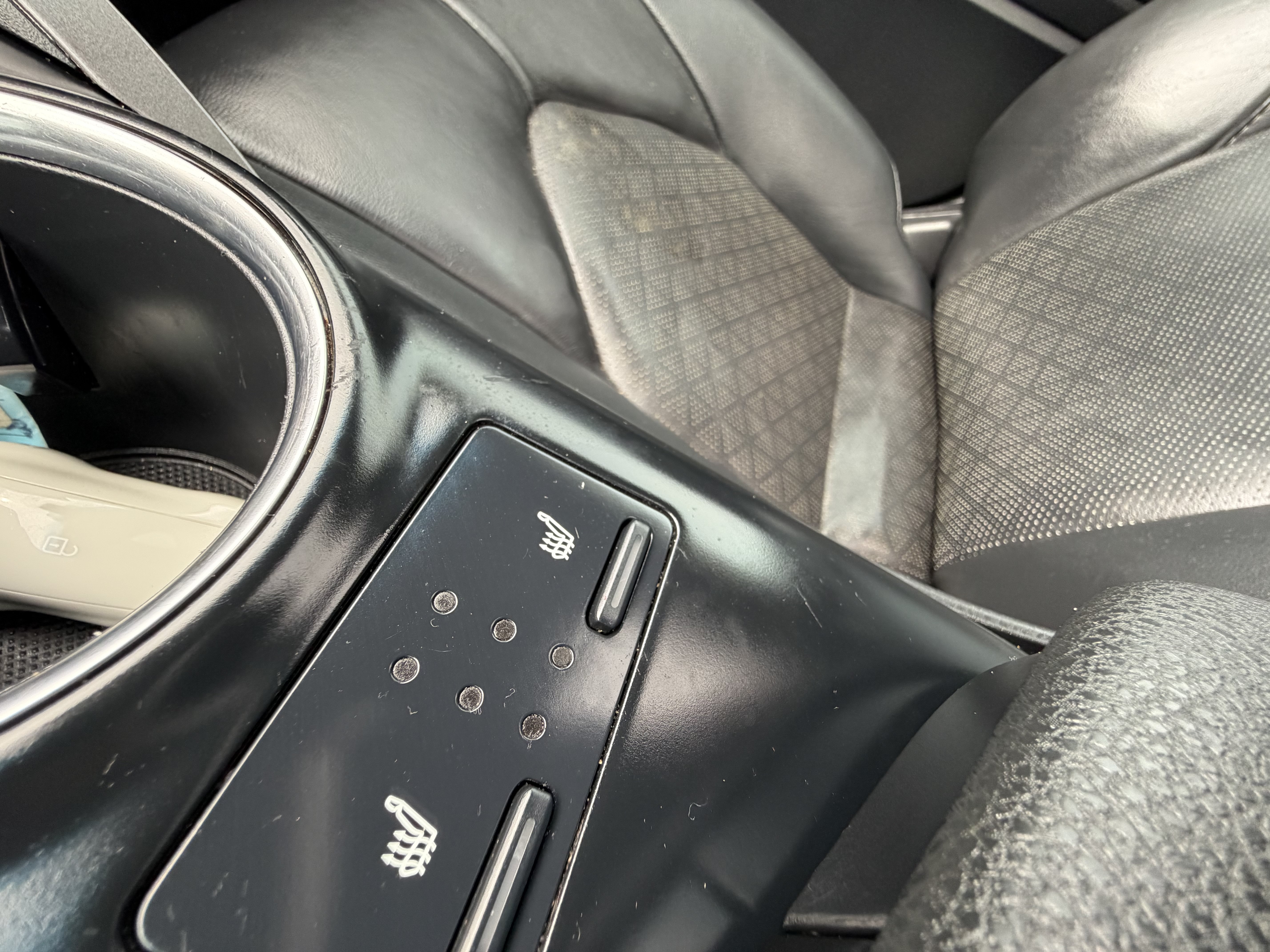 Used 2018 Toyota Camry XSE w/ Audio Package FWD image 23