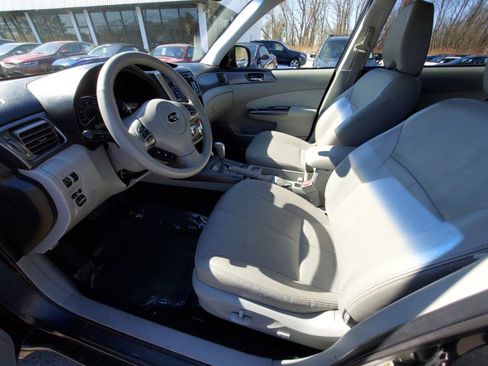 Used 2013 Subaru Forester 2.5X Limited image 6