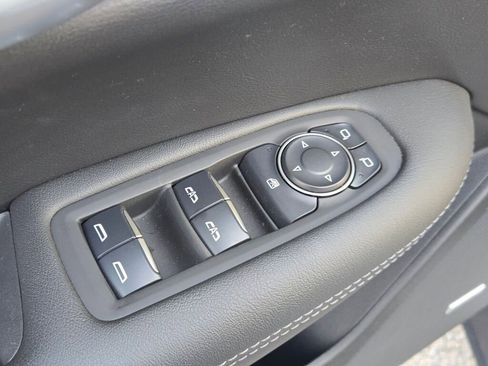 New 2025 Cadillac XT5 Luxury image 23