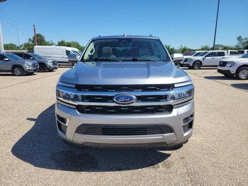 Used 2024 Ford Expedition Limited AWD/4WD image 22