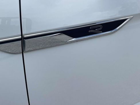 Used 2021 Volkswagen Atlas SEL Premium AWD/4WD image 4