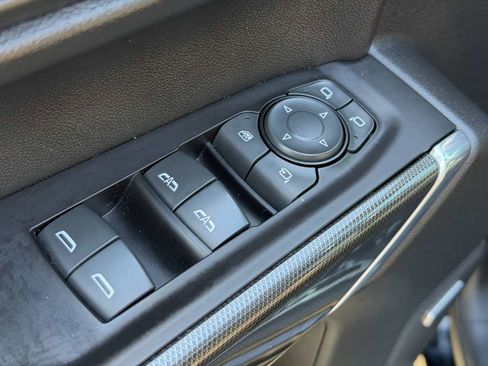 Used 2019 GMC Sierra 1500 AT4 w/ Off Road Performance Package image 34