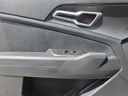 New 2026 Kia Sportage LX w/ LX Convenience Package image 15