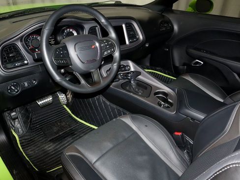 Used 2023 Dodge Challenger SXT w/ Plus Package image 22