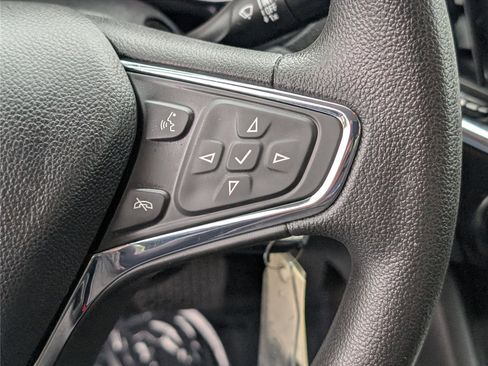 Used 2018 Chevrolet Cruze LT FWD image 22