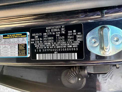 Used 2025 Kia Telluride S FWD image 35