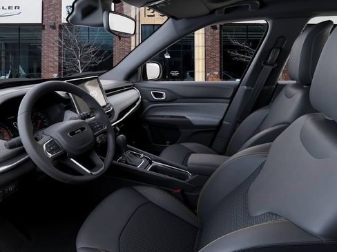 New 2026 Jeep Compass Latitude AWD/4WD image 22