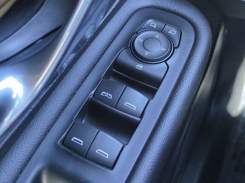 Used 2020 GMC Terrain SLE w/ Driver Convenience Package image 24